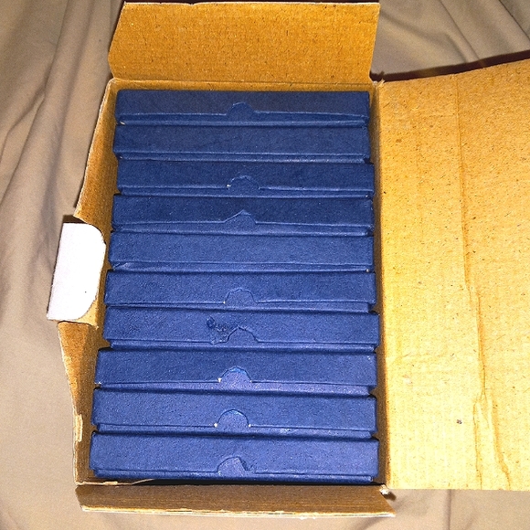 10 Rare Paris Royal Porcelain Christmas Ornaments must see - Picture 6 of 6